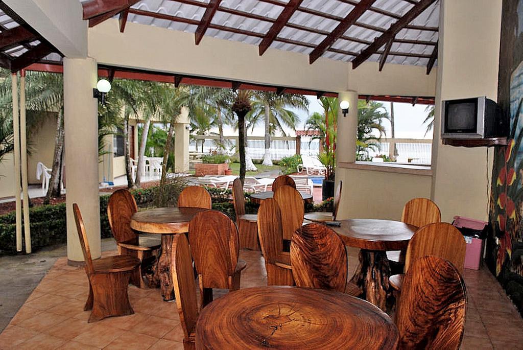 Hotel Mango Mar Jacó Exterior foto
