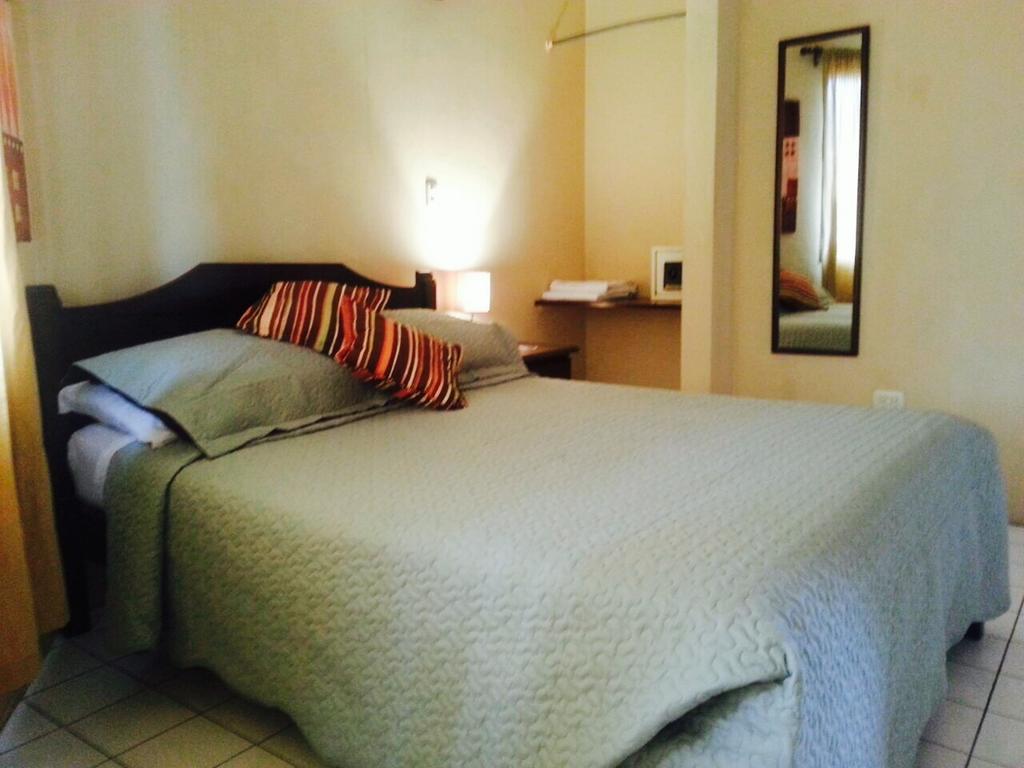 Hotel Mango Mar Jacó Zimmer foto
